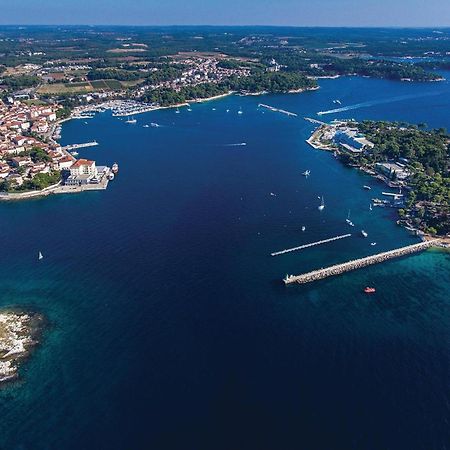 Pet Friendly Apartment In Porec With Wifi ภายนอก รูปภาพ